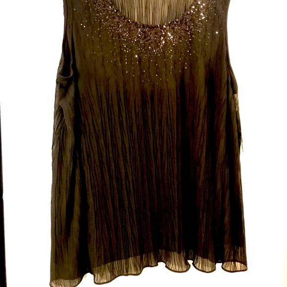 Sparkly dressy tank top - Picture 2 of 11